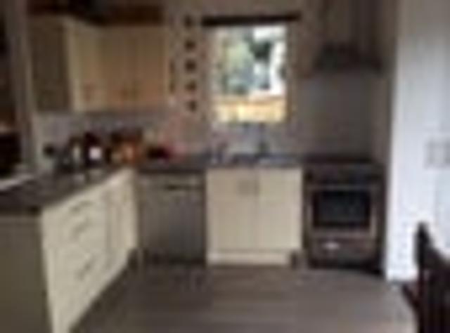 Eastbourne, 2 bedrooms, $650 pw
