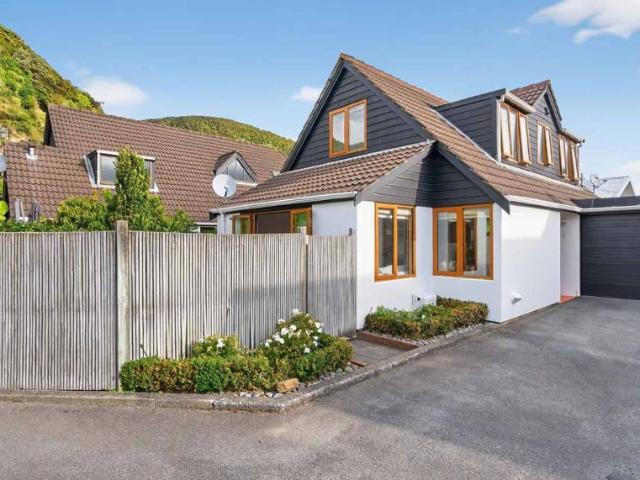Eastbourne. 3 Bedrooms