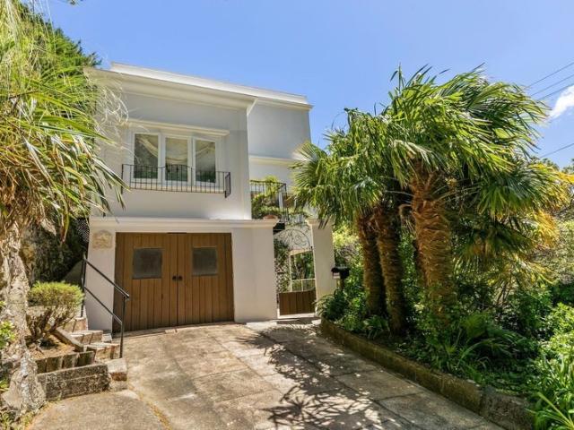 eastbourne, 4 bedrooms