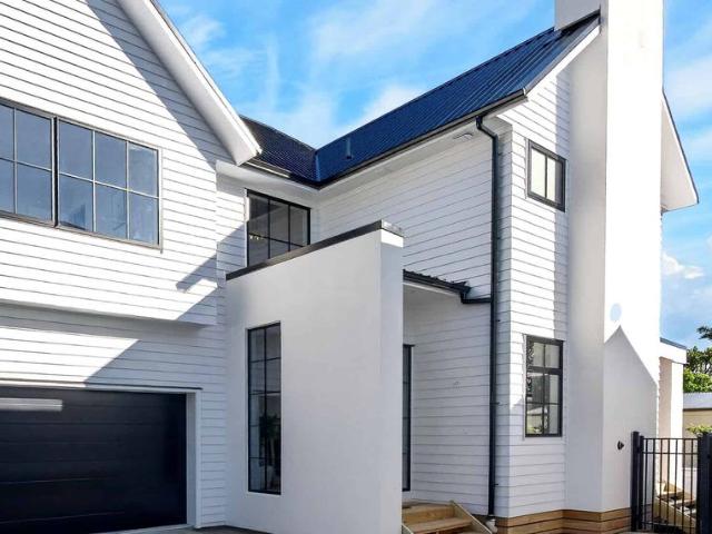 Eastbourne 4 Bedrooms