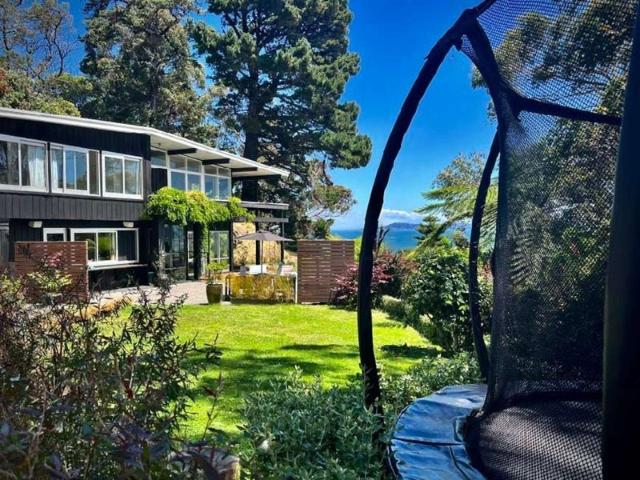 eastbourne, 5 bedrooms