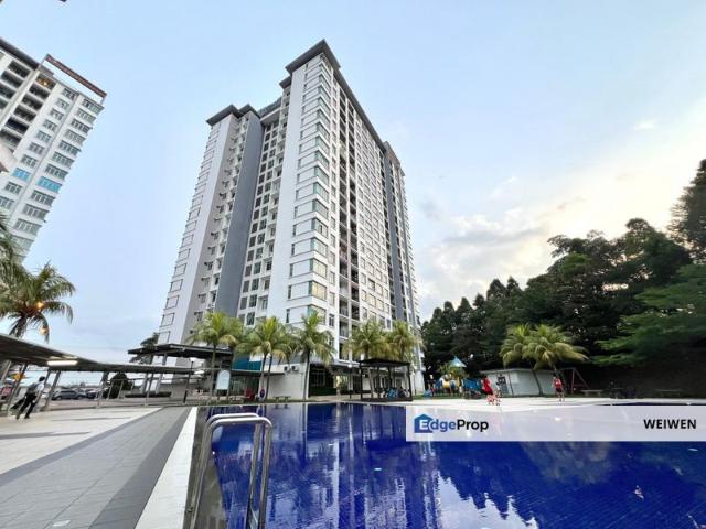 Eastbay Luxury Apartment