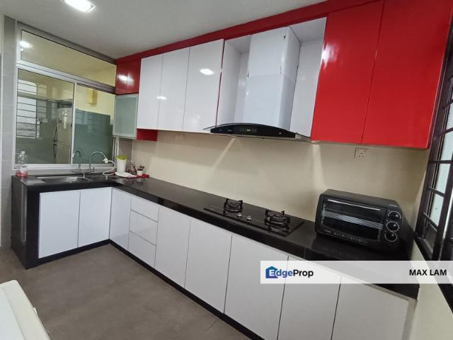 Eastbay Luxury Apartment
