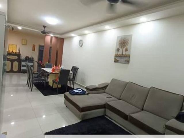 Eastbay Luxury Apartment