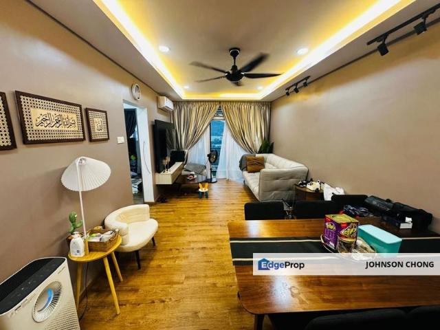 Eastbay Luxury Apartment
