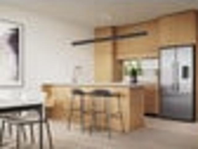 Eastbank Modern Hamilton East Living