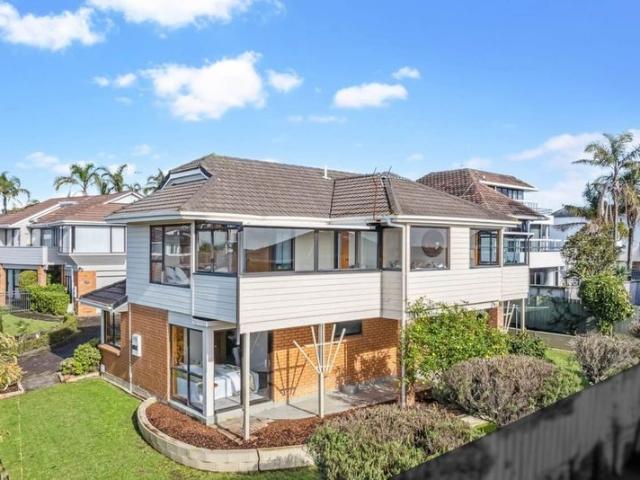 eastern beach, 3 bedrooms
