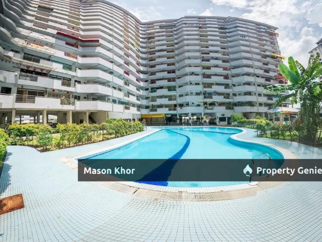 EASTERN COURT APARTMENT 700sf BASIC RENO JELUTONG
