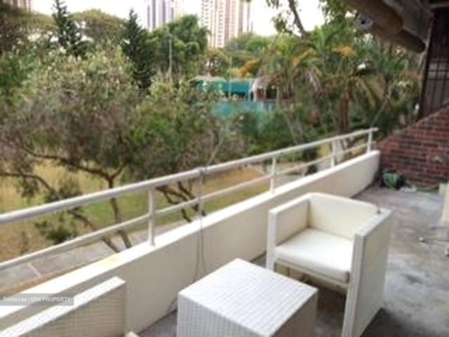 Eastern Lagoon D15, Condominium