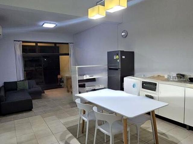 Eastern Lagoon D16, Condominium