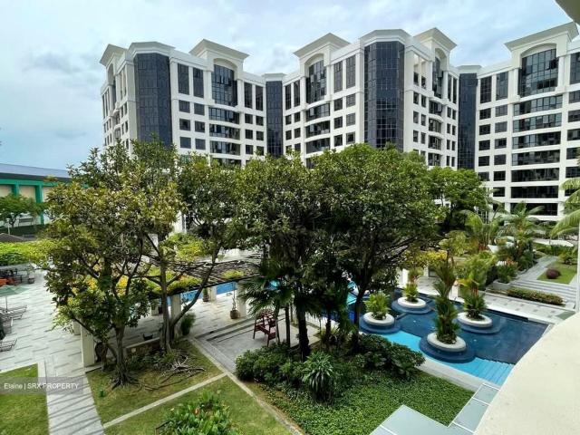 Eastpoint Green D18, Condominium