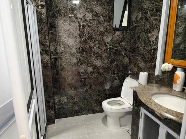 Eastpoint Green D18, Condominium