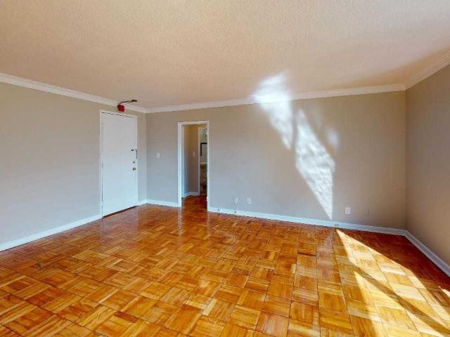 Eastwood Apartments 1 Bedroom Apartment for Rent at 15 Eastwood Rd, Toronto, ON M4L 2C4 Upper Beaches