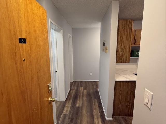 Eastwood Living Studio Apartment for Rent at 11824 86 St Nw, Edmonton, AB T5B 3K1 Eastwood