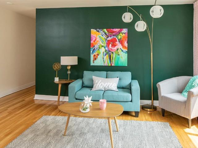 Eastwood Park Apartments 3 Bedroom Apartment for Rent at 335 Mcarthur Ave, Ottawa, ON K1L 6N9 Vanier