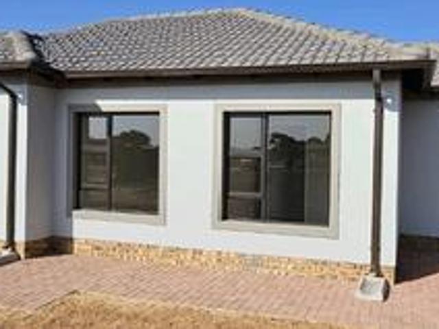 eastview estate brakpan x12