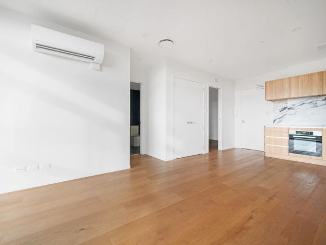 Easy Modern Living in Takapuna