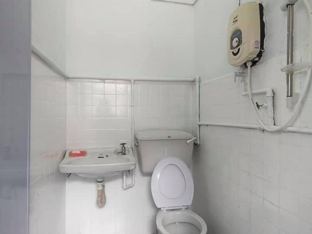 Easy Access to Starling Mall Damansara Utama, Petaling Jaya with Low Deposit