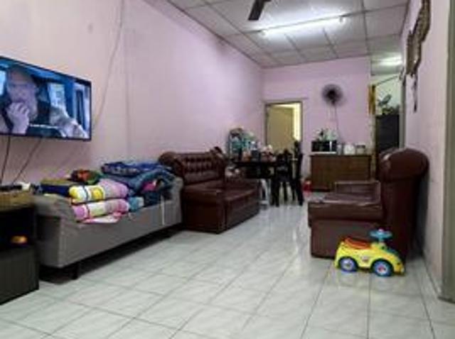 Easy Access Unit Teres Setingkat Taman Jawi Indah