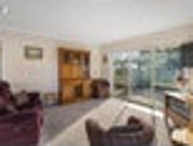 EASY CARE COMFORT IN THE HEART OF LYNMOUTH