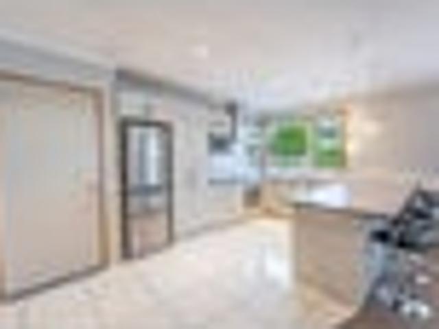 Easy care living by the gardens