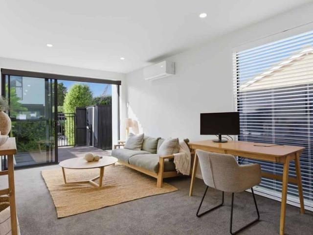 Easy Care Living in a Convenient Central Location