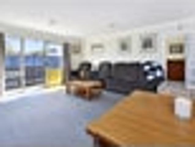 Easy Care Living in a Private Brightwater Pocket