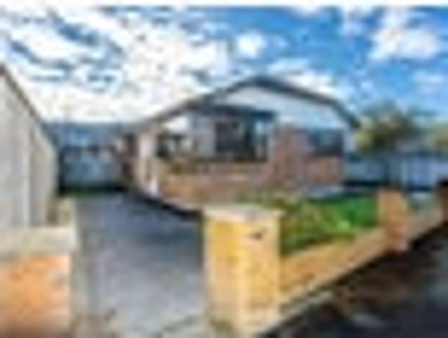 Easy Care Living in Central Upper Hutt