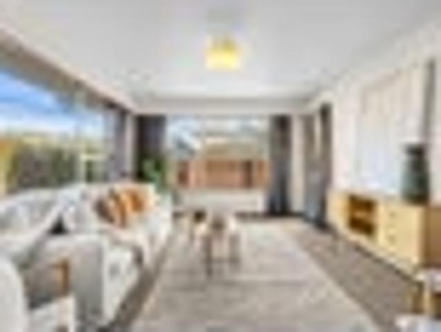 Easy Care Living in Sought After Boon Street