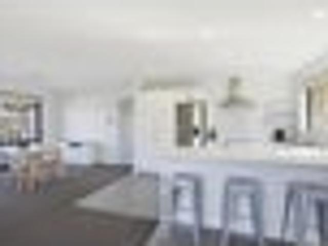 Easy Care Living in the Heart of Whitby