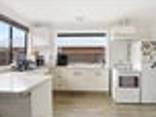 Easy care townhouse in a handy Mosgiel location