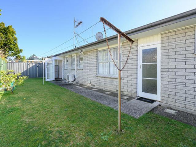 Easy living, great location