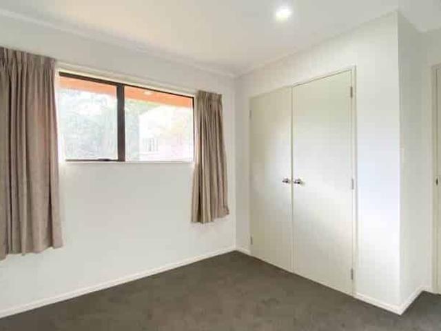 Easy Living in a Low Maintenance, Single Level.