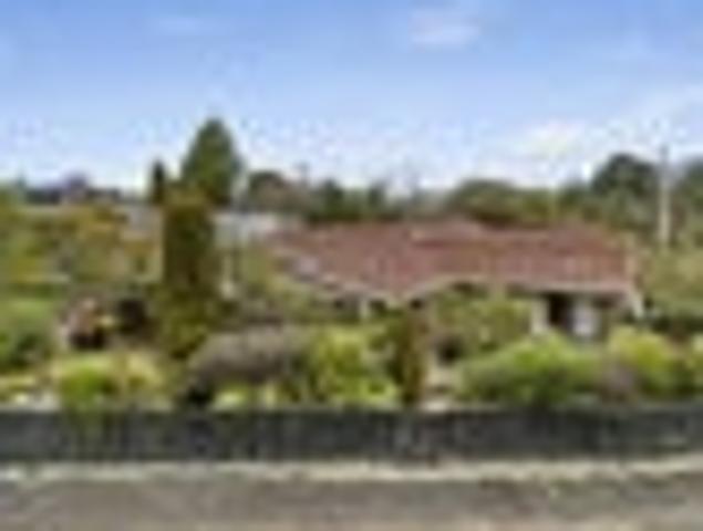 Easy Living in a Popular Abbotsford Location