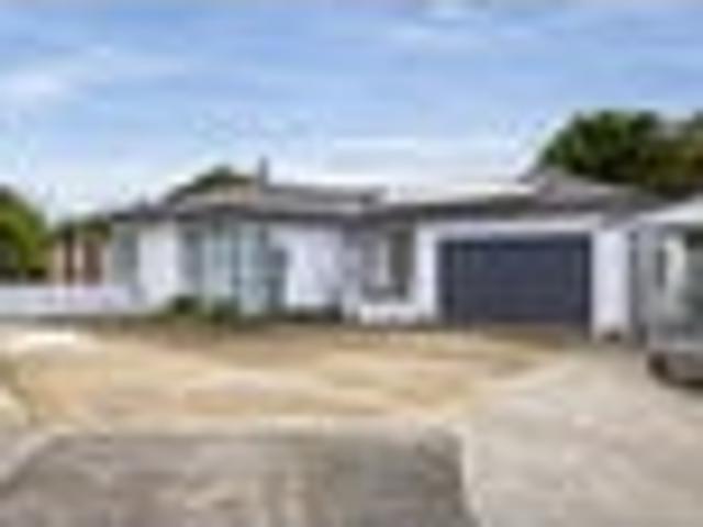 Easy Living on Nelson Road