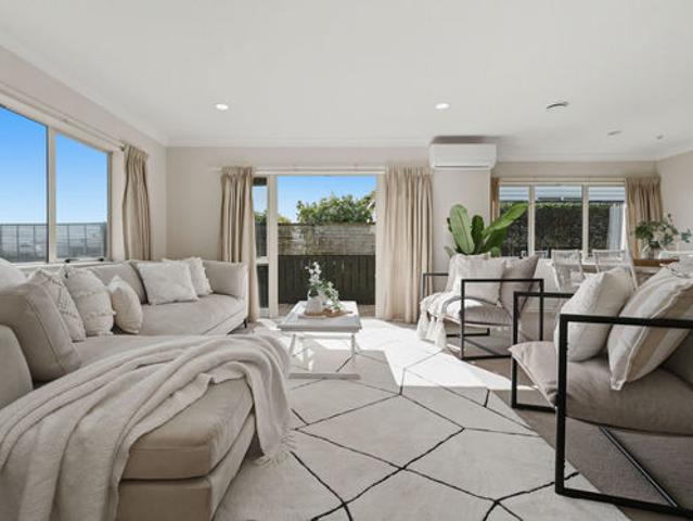 Easy living, prime location