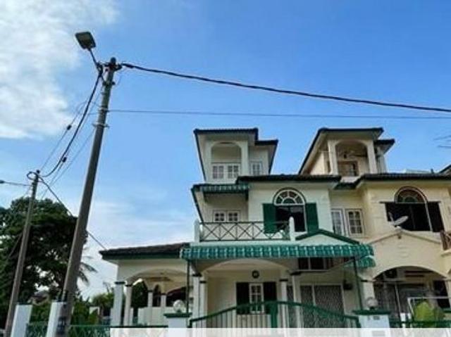 Easy Parking Corner 2.5 Storey Gunung Rapat Strawberry Park Song Ampang Botani