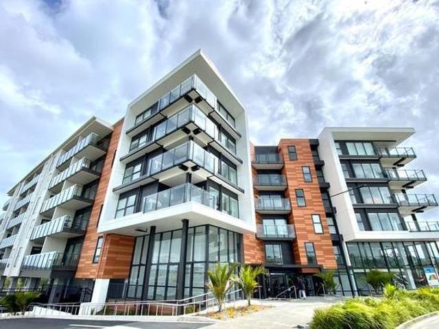 Easy Secure Living for School and Mall