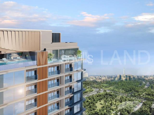 Eaton Park 3 bedroom, corrner with best view