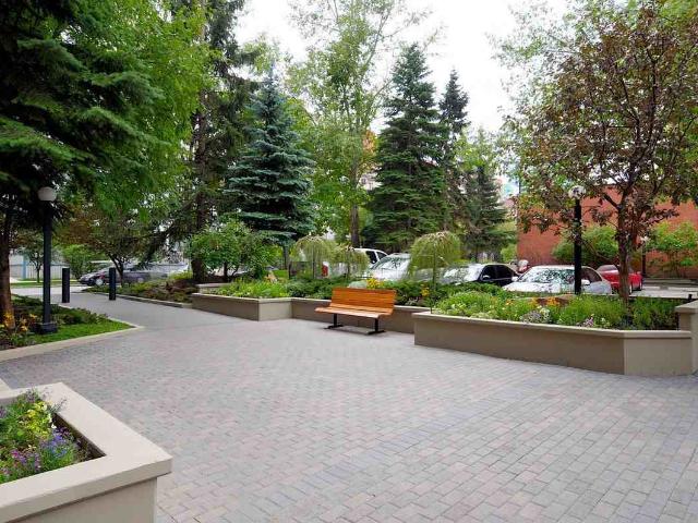 Eau Claire Manor 1 Bedroom Apartment for Rent at 225 6 St Sw, Calgary, AB T2P 3S1 Downtown Calgary