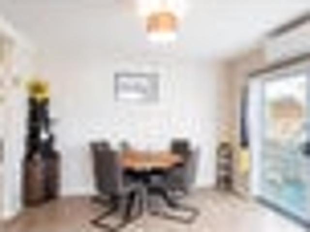 Ebdentown, 3 bedrooms, $670 pw