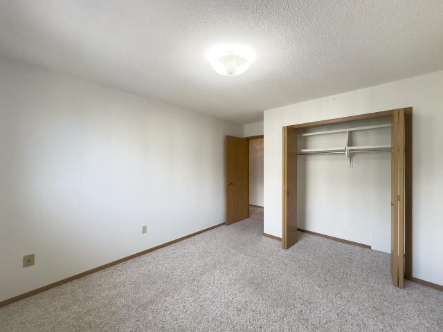 Eben Ezer II | 1 & 2 Bedroom Apartments Near Whyte Avenue 2 Bedroom Apartment for Rent at 10138 84 Ave Nw, Edmonton, AB T6E 2G7 Strathcona