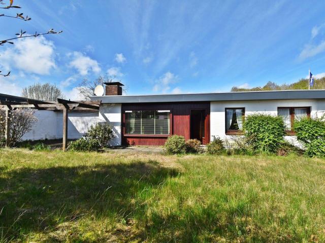 Ebenerdiges Wohnen in Husum! Bungalow mit uneinsehbarem Garten