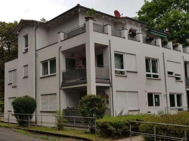 Ebenerdiger Zugang! Balkon! Mit Parkett und Küche!