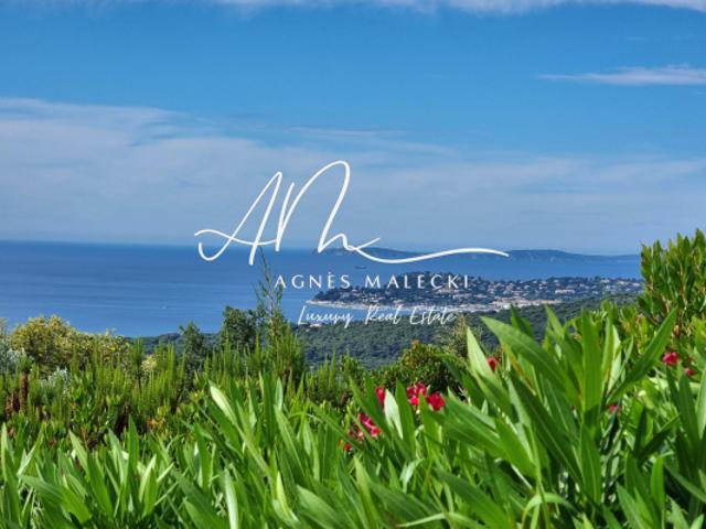 EBLOUISSANTE VUE SUR LA MER A LA CROIX VALMER !