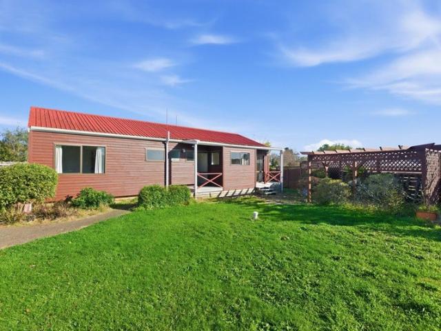 egmont village, 3 bedrooms