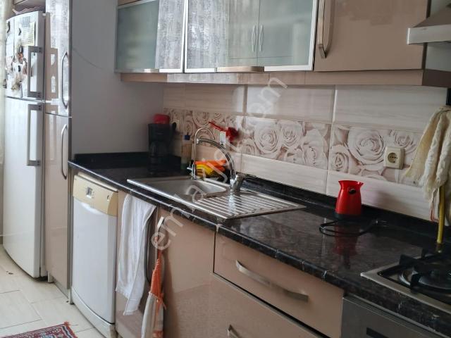 Egeturemlaktan Karabağla Maliyeciler Sitesinden Satılık.3+1.daire