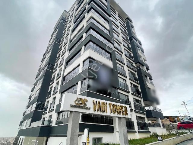 Ege Mah. Vadi Tower Millet Bahçesi Yakını Sıfır 3+1 Daire.