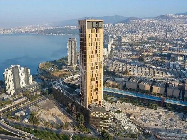 Ege Perla En İyi Cephe 4+1 Deniz Manzaralı 270 M² Satılık Daire