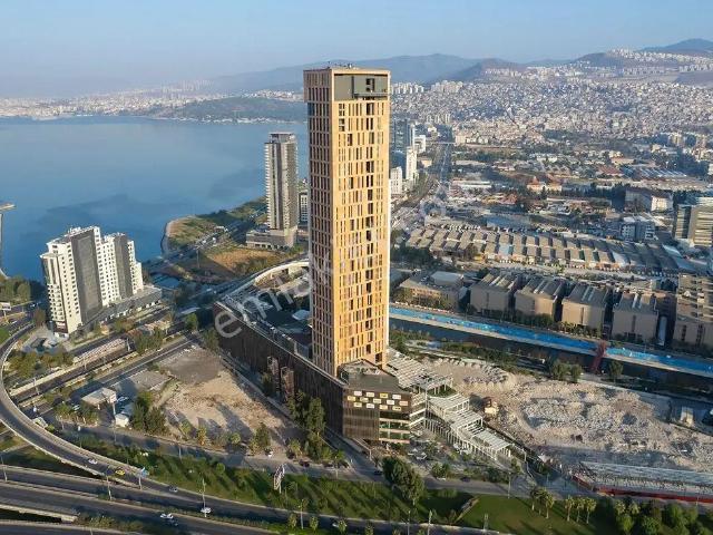 Ege Perla En İyi Cephe 4+1 Deniz Manzaralı 270 M² Satılık Daire